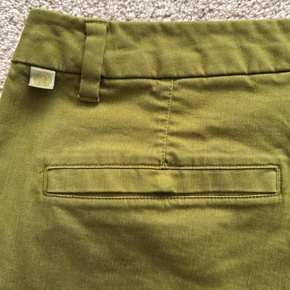 Men’s Lululemon Shorts: Commission Classic Fit - Picture 5 of 6